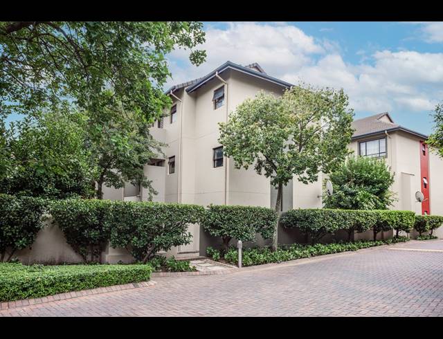 1 BEDROOM APARTMENT FOR SALE IN LONEHILL